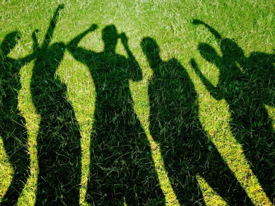 How to Test Users’ Access Rights of a Multiuser System?