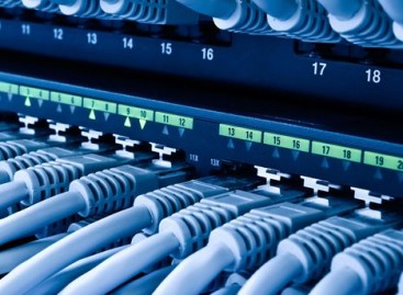 Specific of Client-Server Networks